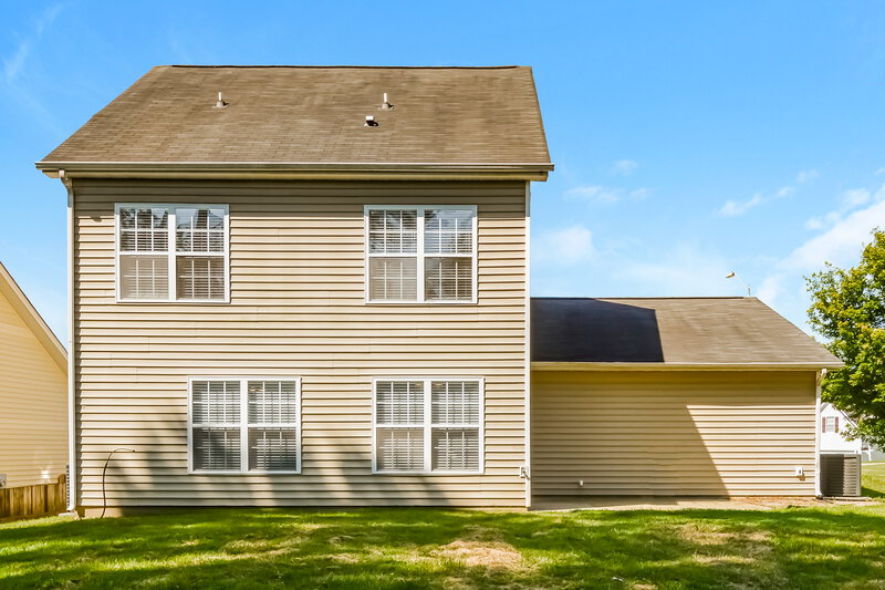 2,345/Mo, 225 Braxcarr St Holly Springs, NC 27540 Rear View