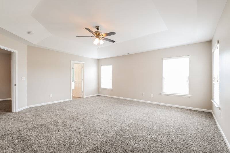 2,470/Mo, 304 Edgecroft Way Fuquay Varina, NC 27526 Main Bedroom View