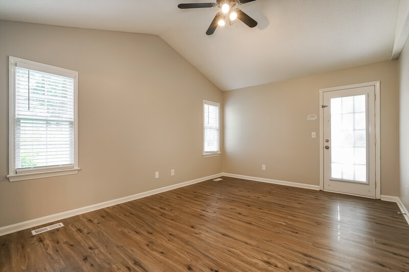 2,160/Mo, 2100 Havering Pl Raleigh, NC 27604 Main Bedroom View