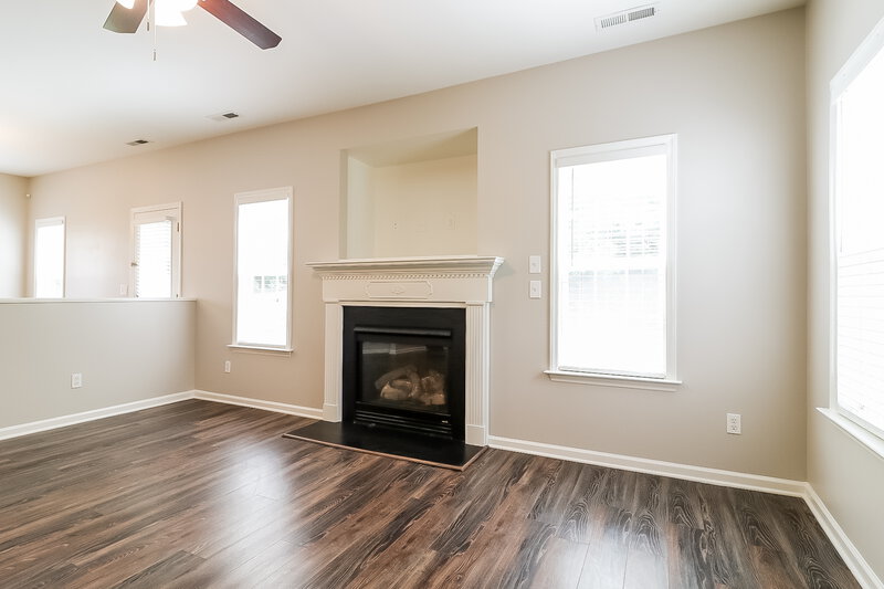 2,255/Mo, 516 Texanna Way Holly Springs, NC 27540 Misc View 2