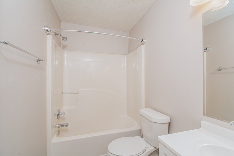 2,395/Mo, 1924 Spanish Bay Ct Raleigh, NC 27604 Bathroom View