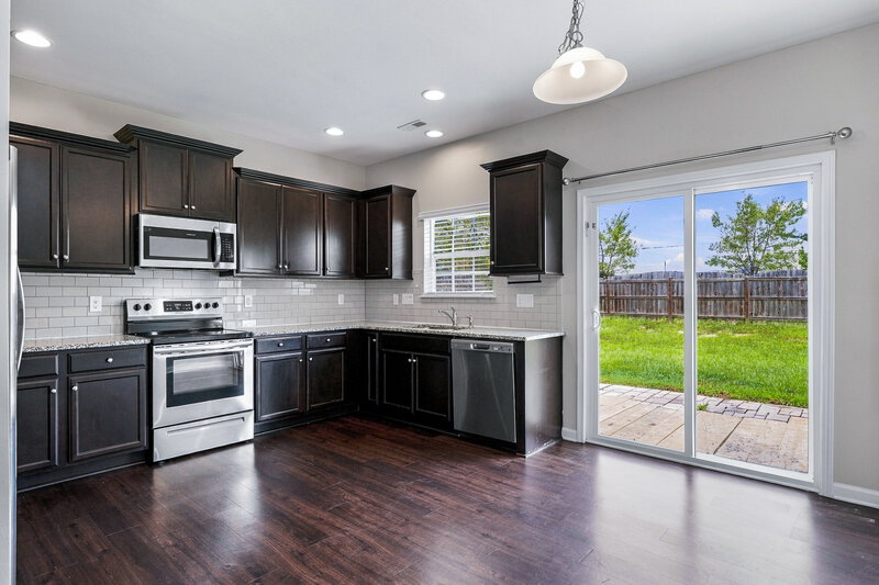 2,080/Mo, 1244 Turkey Trot Rd Wendell, NC 27591 Kitchen View
