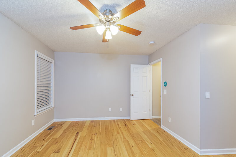 2,570/Mo, 525 Hidden Cellars Dr Holly Springs, NC 27540 Main Bedroom View 2
