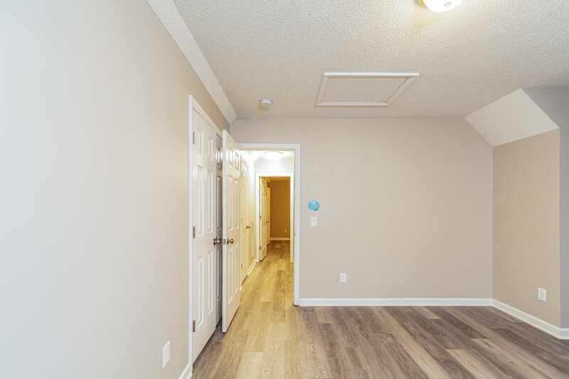 2,570/Mo, 525 Hidden Cellars Dr Holly Springs, NC 27540 Bedroom View 2