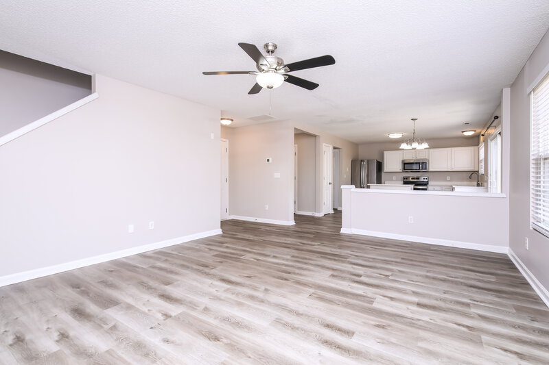 1,950/Mo, 3004 Ranburne Dr Raleigh, NC 27610 Living Room View 2