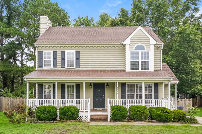 2,300/Mo, 4208 Knightsbridge Way Raleigh, NC 27604 External View