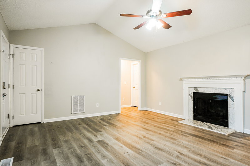 1,735/Mo, 121 Westonridge Run Garner, NC 27529 Living Room View