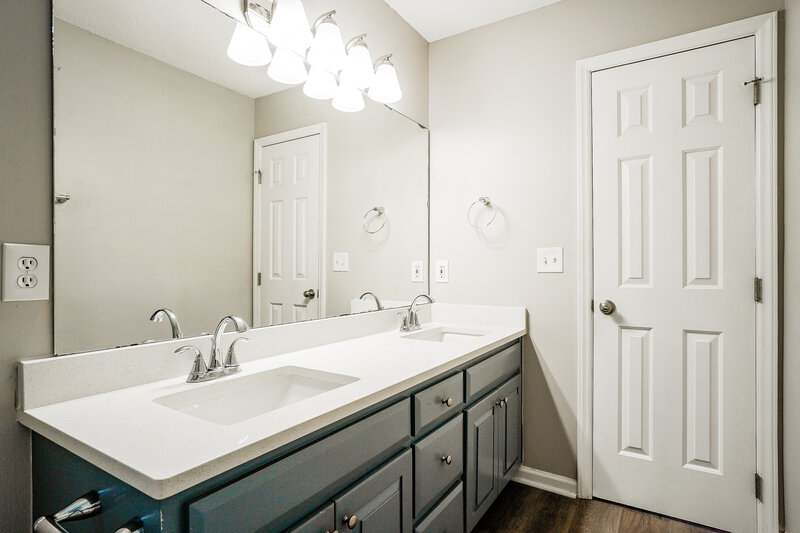 1,735/Mo, 121 Westonridge Run Garner, NC 27529 Bathroom View