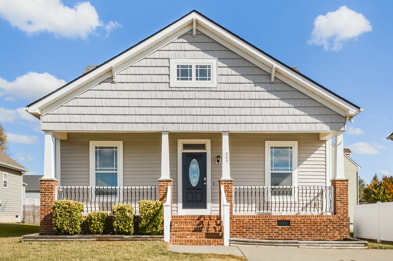 1,600/Mo, 205 Houston Ln Clayton, NC 27527 External View