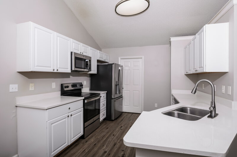 1,860/Mo, 203 Zircon Ln Knightdale, NC 27545 Kitchen View
