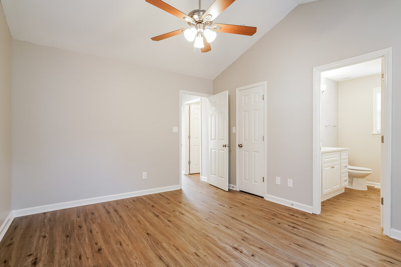 1,970/Mo, 203 Zircon Ln Knightdale, NC 27545 Main Bedroom View 2