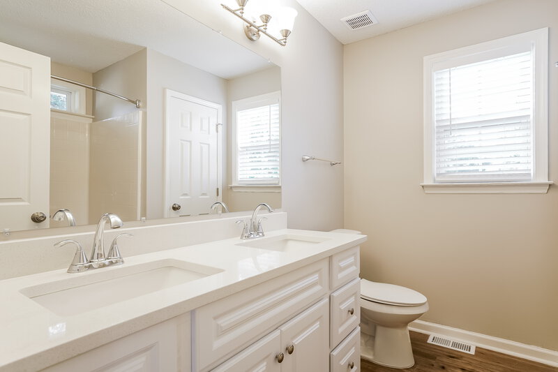 1,970/Mo, 203 Zircon Ln Knightdale, NC 27545 Main Bathroom View