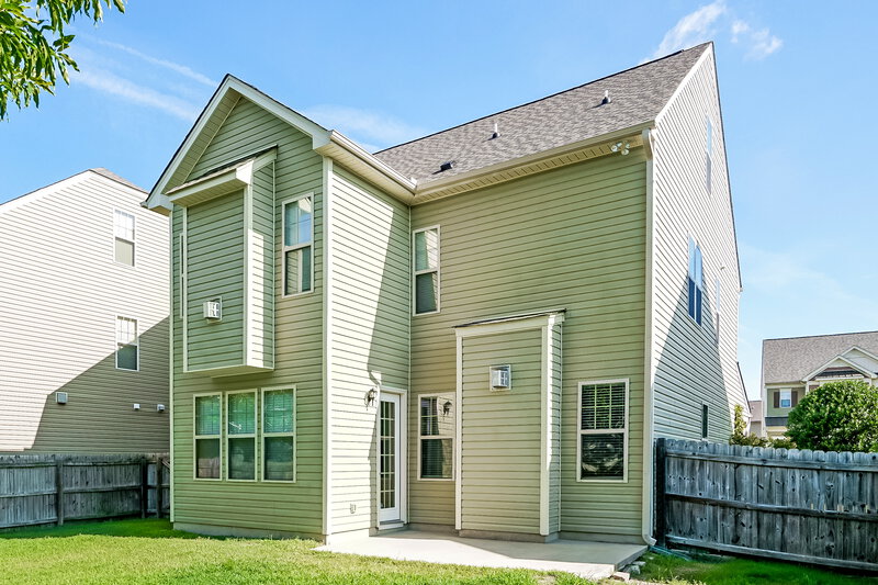 3,360/Mo, 55 Crest Circle Garner, NC 27529 Rear View