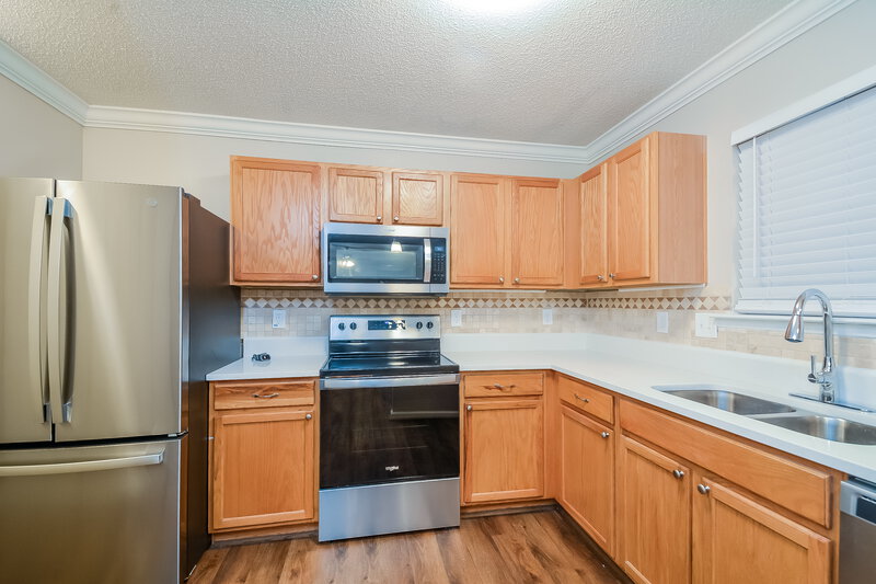 2,910/Mo, 5832 Carretta Ct Raleigh, NC 27610 Kitchen View