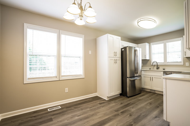 1,695/Mo, 4909 Windblown Ct Raleigh, NC 27616 Dining Room View