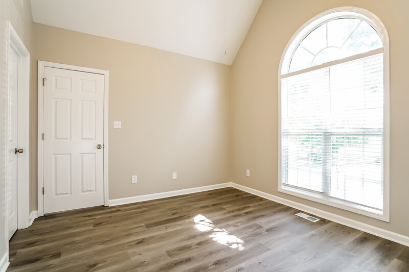 1,695/Mo, 4909 Windblown Ct Raleigh, NC 27616 Main Bedroom View 2