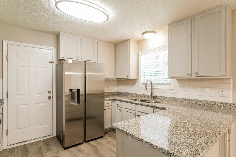 2,710/Mo, 601 Quest Ridge Dr Fuquay Varina, NC 27526 Kitchen View