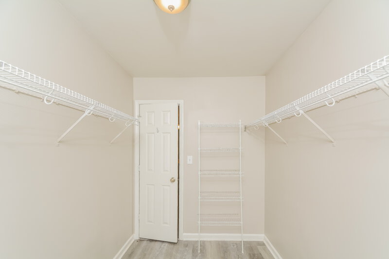 2,250/Mo, 141 Pearson Pl Clayton, NC 27527 Walk In Closet View