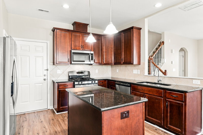 1,880/Mo, 934 Lakemont Dr Clayton, NC 27520 Kitchen View