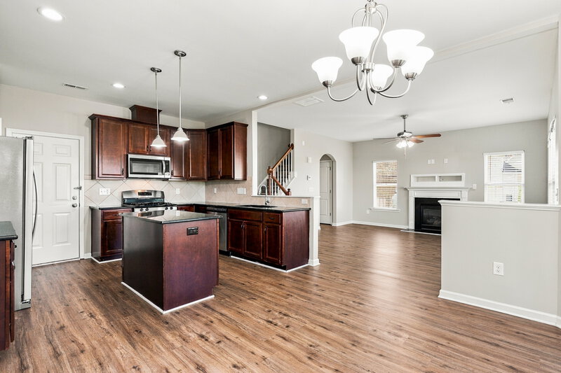 1,880/Mo, 934 Lakemont Dr Clayton, NC 27520 Kitchen View 2