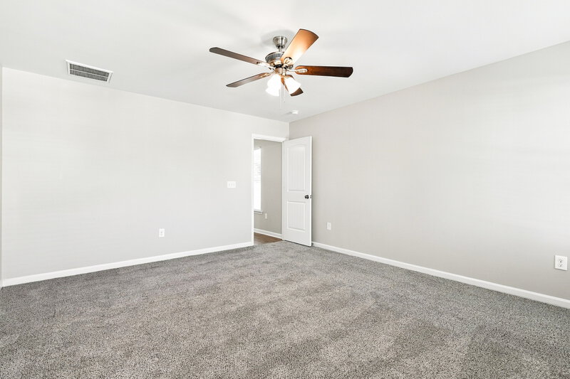 1,880/Mo, 934 Lakemont Dr Clayton, NC 27520 Primary Bedroom View 2
