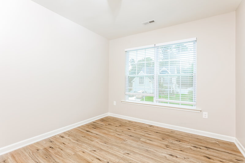 2,075/Mo, 934 Lakemont Dr Clayton, NC 27520 Bedroom View 2