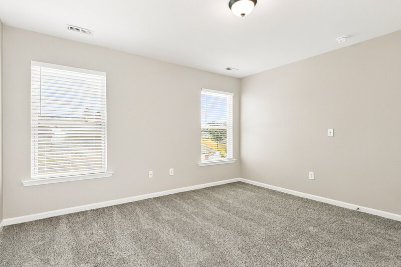 1,880/Mo, 934 Lakemont Dr Clayton, NC 27520 Bedroom View