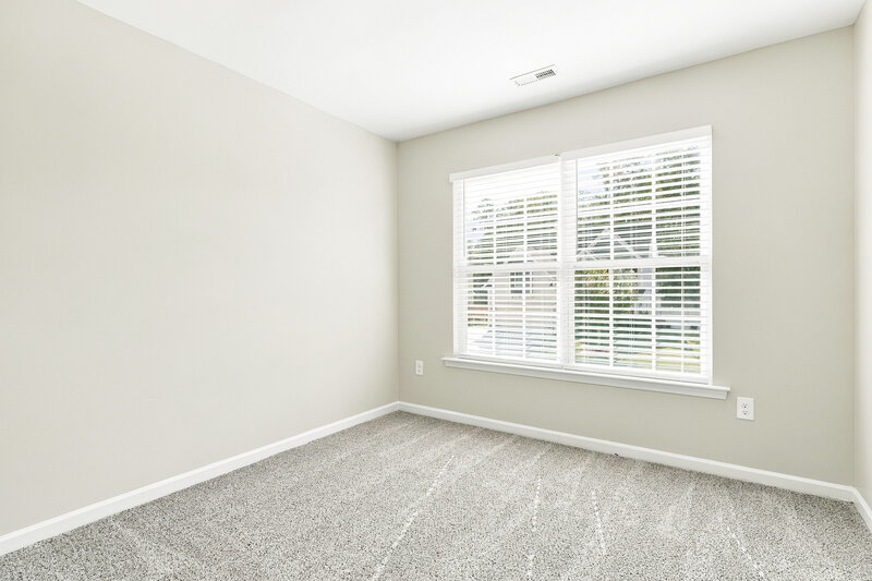 1,880/Mo, 934 Lakemont Dr Clayton, NC 27520 Bedroom View 3