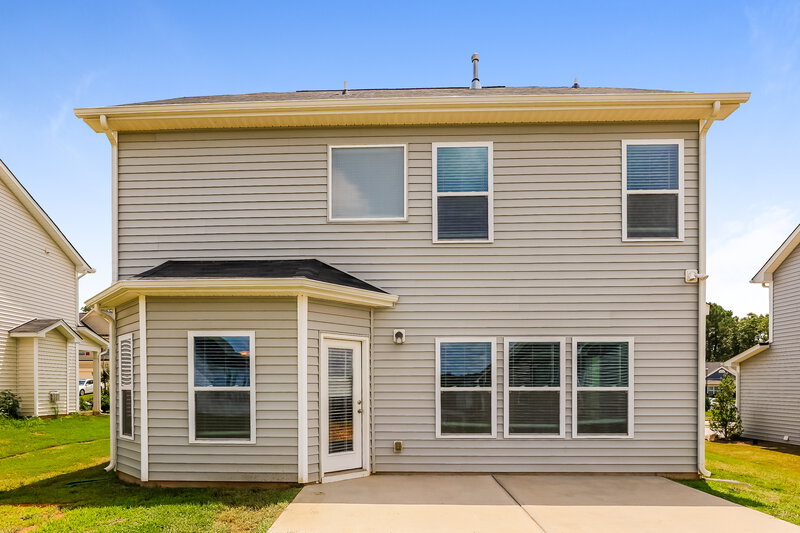 2,075/Mo, 934 Lakemont Dr Clayton, NC 27520 Rear View