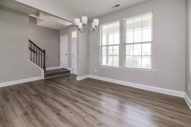 2,340/Mo, 504 Willow Breeze Ct Zebulon, NC 27597 Living Room View 3