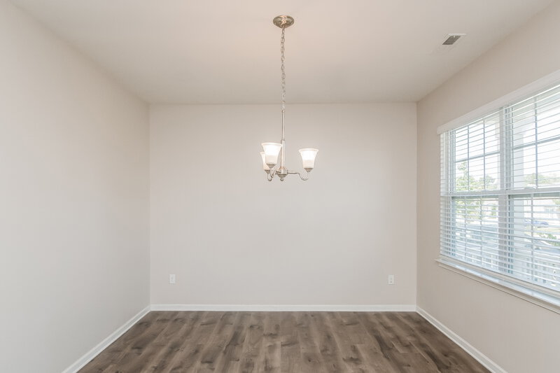 1,865/Mo, 674 River Dell Townes Ave Clayton, NC 27527 Dining Room View