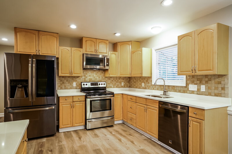 2,950/Mo, 8821 Juaquin Ln Raleigh, NC 27603 Kitchen View