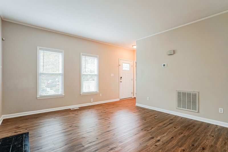 1,805/Mo, 100 Remington Woods Dr Wake Forest, NC 27587 Living Room View 2