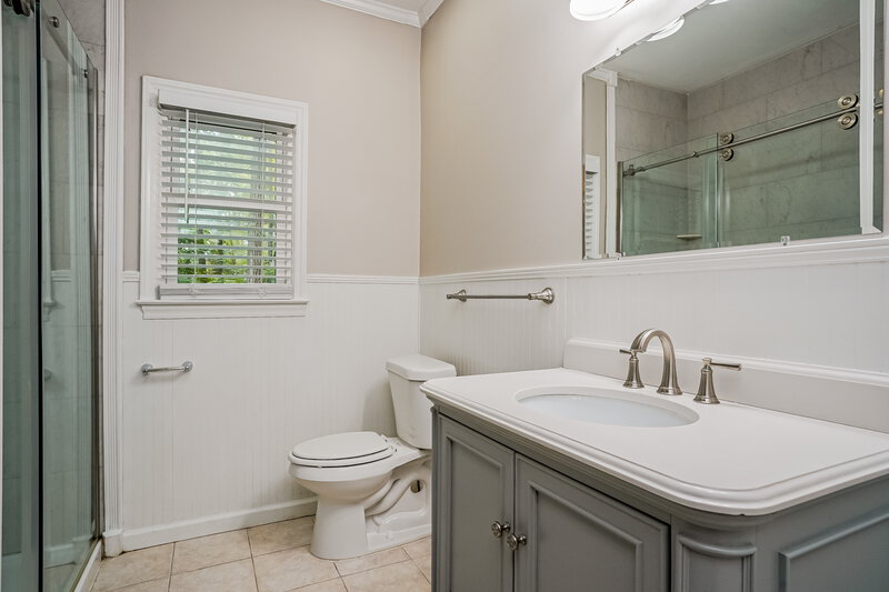1,805/Mo, 100 Remington Woods Dr Wake Forest, NC 27587 Main Bathroom View
