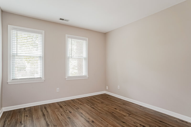 1,805/Mo, 100 Remington Woods Dr Wake Forest, NC 27587 Bedroom View 3