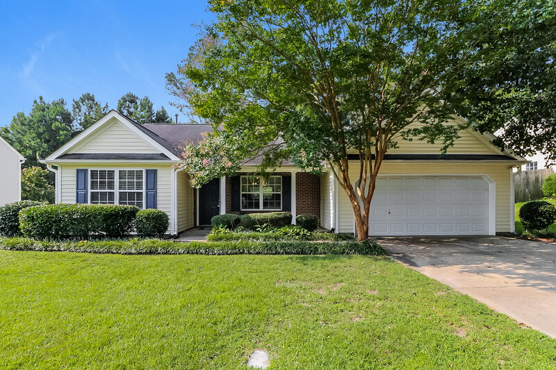 1,885/Mo, 605 Three Meadows Rd Fuquay Varina, NC 27526 External View