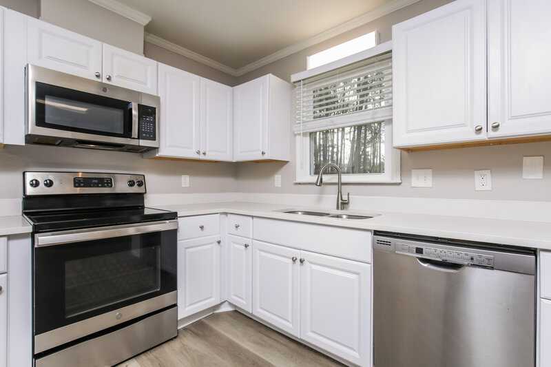 1,910/Mo, 408 Carrington Drive Knightdale, NC 27545 Kitchen View 2