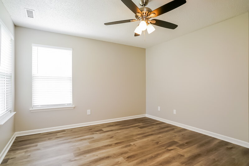 1,820/Mo, 5428 Marthonna Way Raleigh, NC 27616 Main Bedroom View