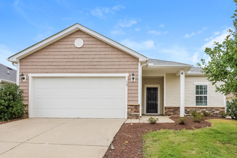 1,960/Mo, 179 Plymouth Dr Clayton, NC 27520 External View