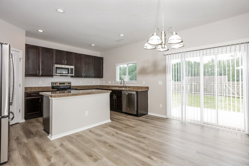 1,960/Mo, 179 Plymouth Dr Clayton, NC 27520 Dining Room View 2