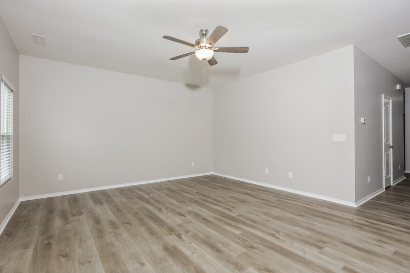 1,960/Mo, 179 Plymouth Dr Clayton, NC 27520 Main Bedroom View 2