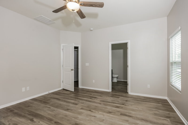 1,960/Mo, 179 Plymouth Dr Clayton, NC 27520 Main Bedroom View 3