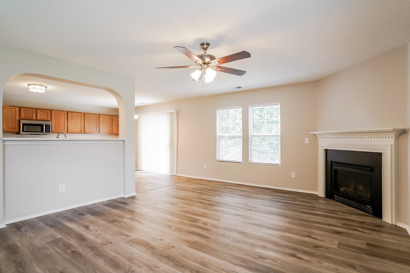 2,260/Mo, 1024 Mailwood Dr Knightdale, NC 27545 Living Room View 2