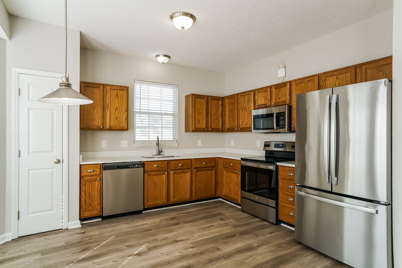 2,870/Mo, 5424 Botany Bay Dr Raleigh, NC 27616 Kitchen View 2