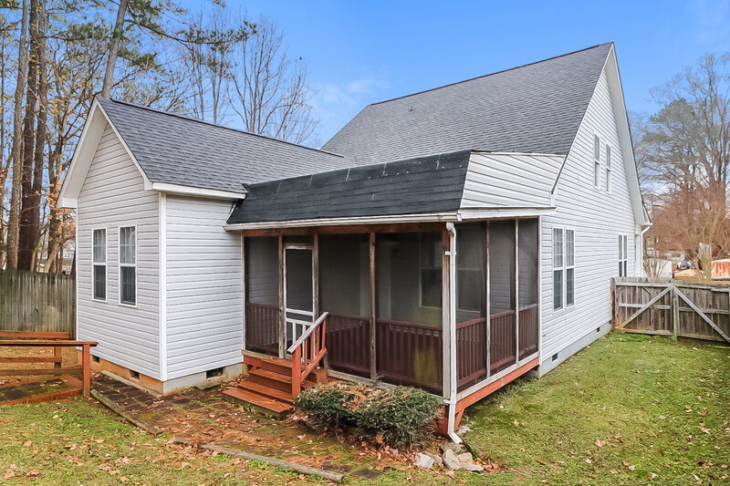 1,980/Mo, 135 Carroll Dr Garner, NC 27529 Rear View 2