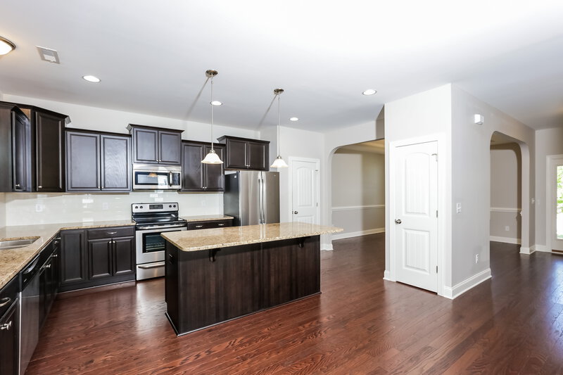 2,290/Mo, 168 Hawkesburg Dr Clayton, NC 27527 Kitchen View 3