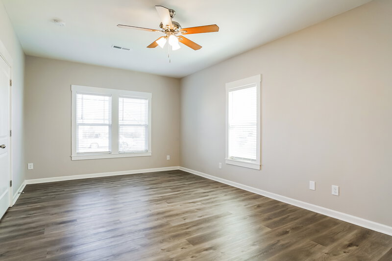 3,380/Mo, 936 Sandyhill Rd Wendell, NC 27591 Main Bedroom View