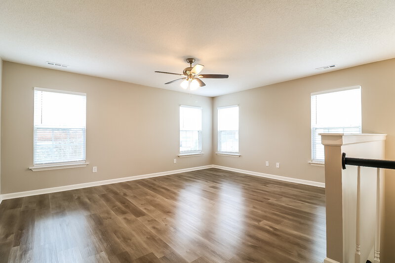 2,475/Mo, 3608 Serendipity Dr Raleigh, NC 27616 Loft View