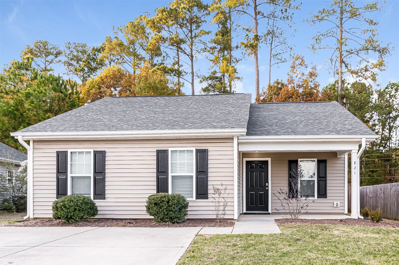 2,800/Mo, 821 Skinner Dr Raleigh, NC 27610 External View