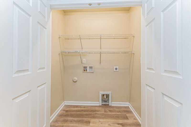 1,935/Mo, 821 Skinner Dr Raleigh, NC 27610 Laundry Room View